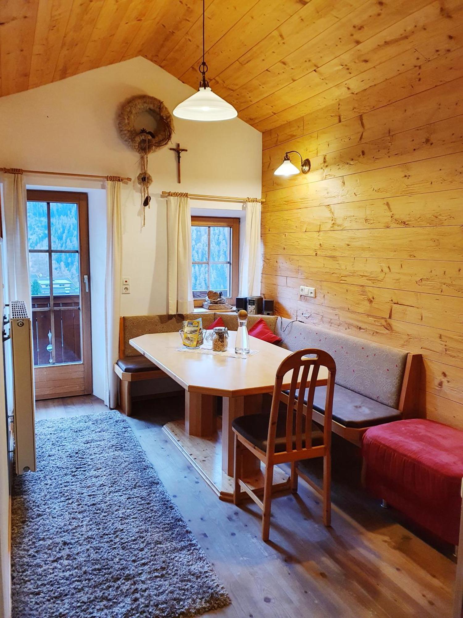 Apartmenthaus Innerkratzerhof Prägraten エクステリア 写真