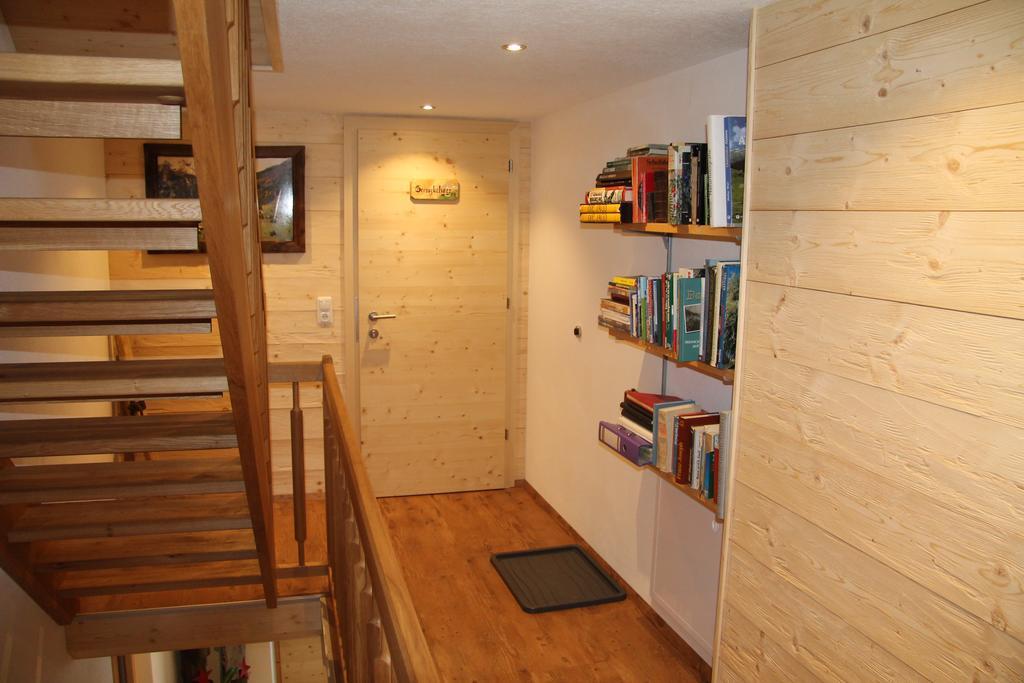 Apartmenthaus Innerkratzerhof Prägraten エクステリア 写真