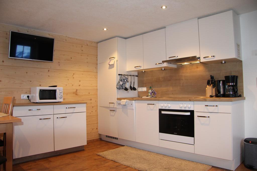 Apartmenthaus Innerkratzerhof Prägraten エクステリア 写真