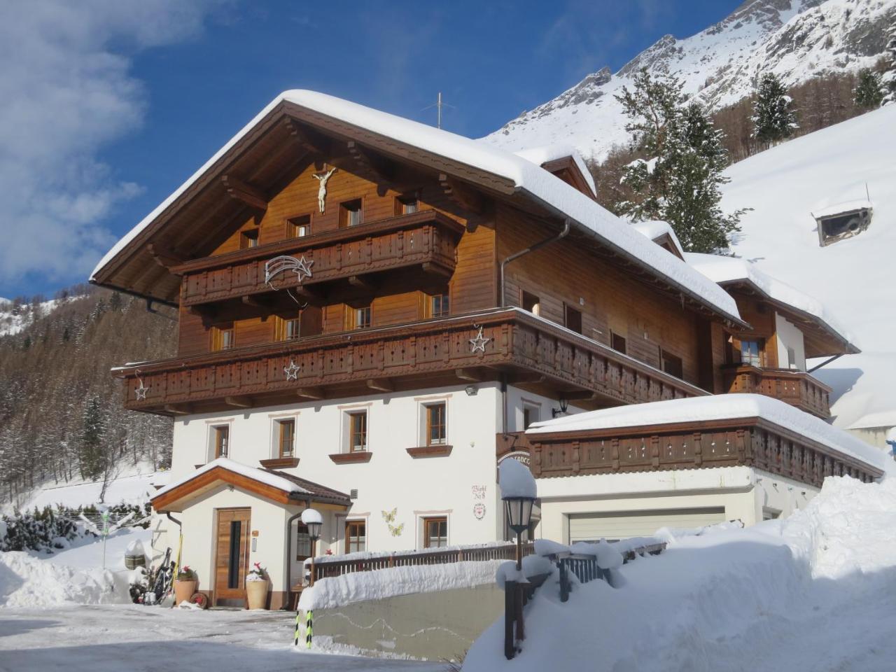 Apartmenthaus Innerkratzerhof Prägraten エクステリア 写真