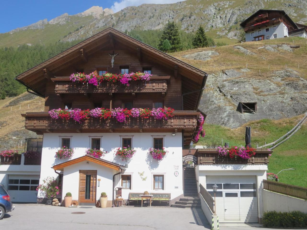 Apartmenthaus Innerkratzerhof Prägraten エクステリア 写真